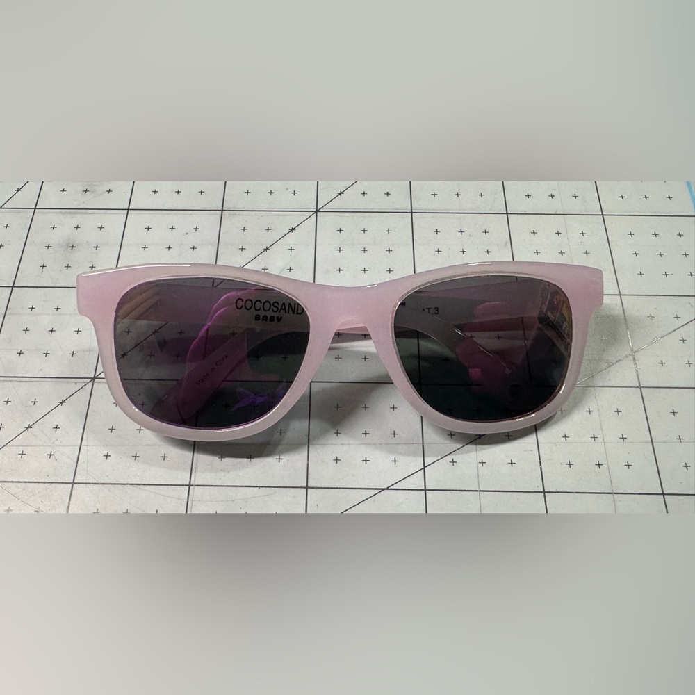 Cocosand Infant Baby Polarized Flexible Sunglasses with strap girls 0-24 Months